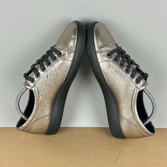 Ecco Soft 7 Metallic Casual Sneakers Womens 8/8.5 EU 39 Pewter Low Top Lace Up - Picture 5 of 12